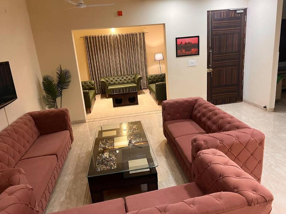5Bhk Home Away From Home At Ranjit Avenue أمريتسار المظهر الخارجي الصورة