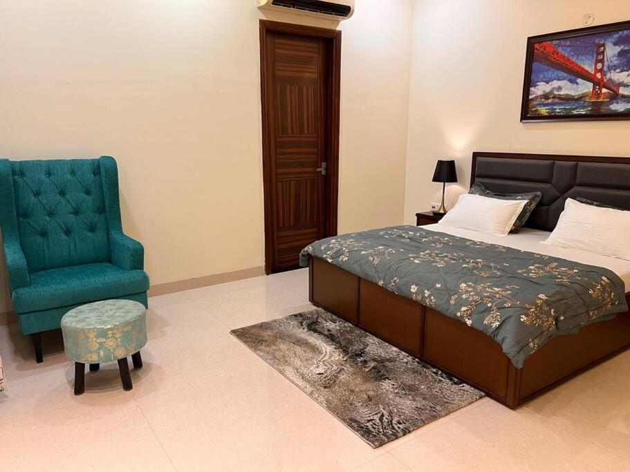 5Bhk Home Away From Home At Ranjit Avenue أمريتسار المظهر الخارجي الصورة